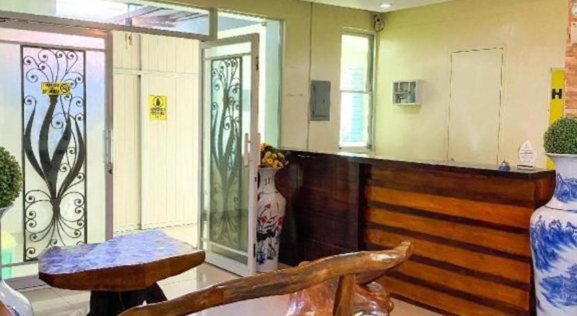 Jm Backpackers Hometel Guimaras Eksteriør billede